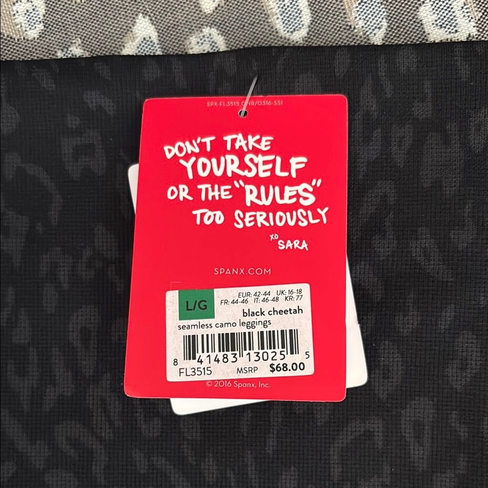NWT SPANX Black patterned leggings - Picture 4 of 4